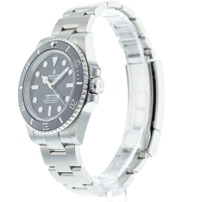 Rolex Submariner 124060 2 1
